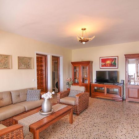 Villa Con Piscina Y Vistas Al Mar - Mar 27 H 卡尔佩 外观 照片