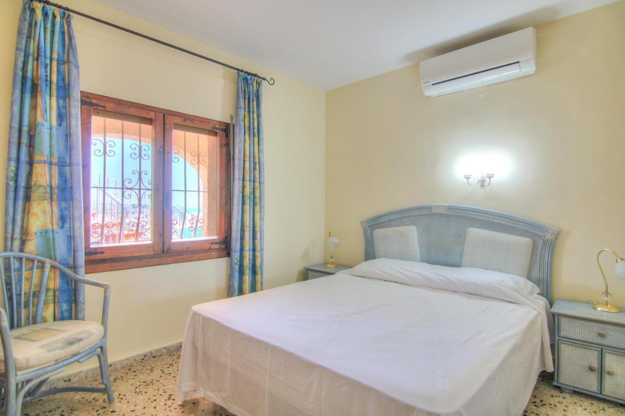 Villa Con Piscina Y Vistas Al Mar - Mar 27 H 卡尔佩 外观 照片